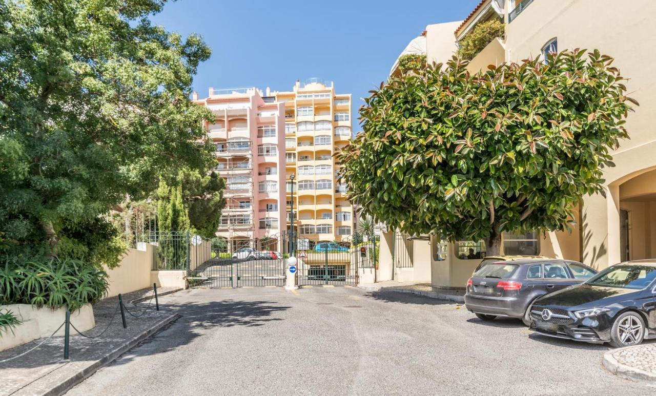 Houze_Lovely Flat With Swimming Pool! Cascais Eksteriør billede