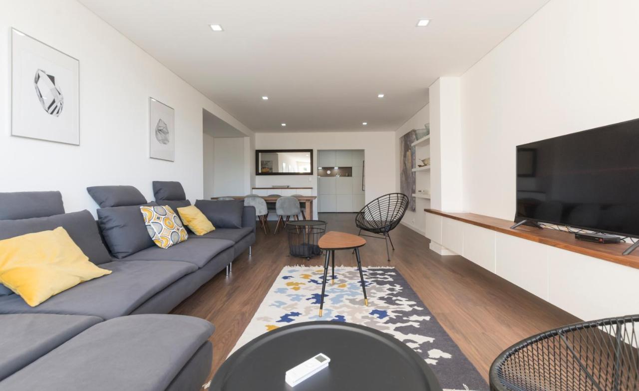 Houze_Lovely Flat With Swimming Pool! Cascais Eksteriør billede